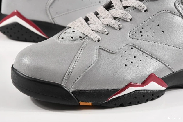 Kick Theory Reflective BV6281-006 Air Cardinal Jordan 7 0705